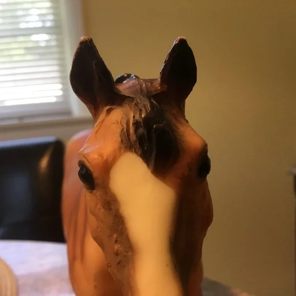 Horse Needs New Home! (11 3/4in long and 8 in Tall ear to legs) - Picture 15 of 16